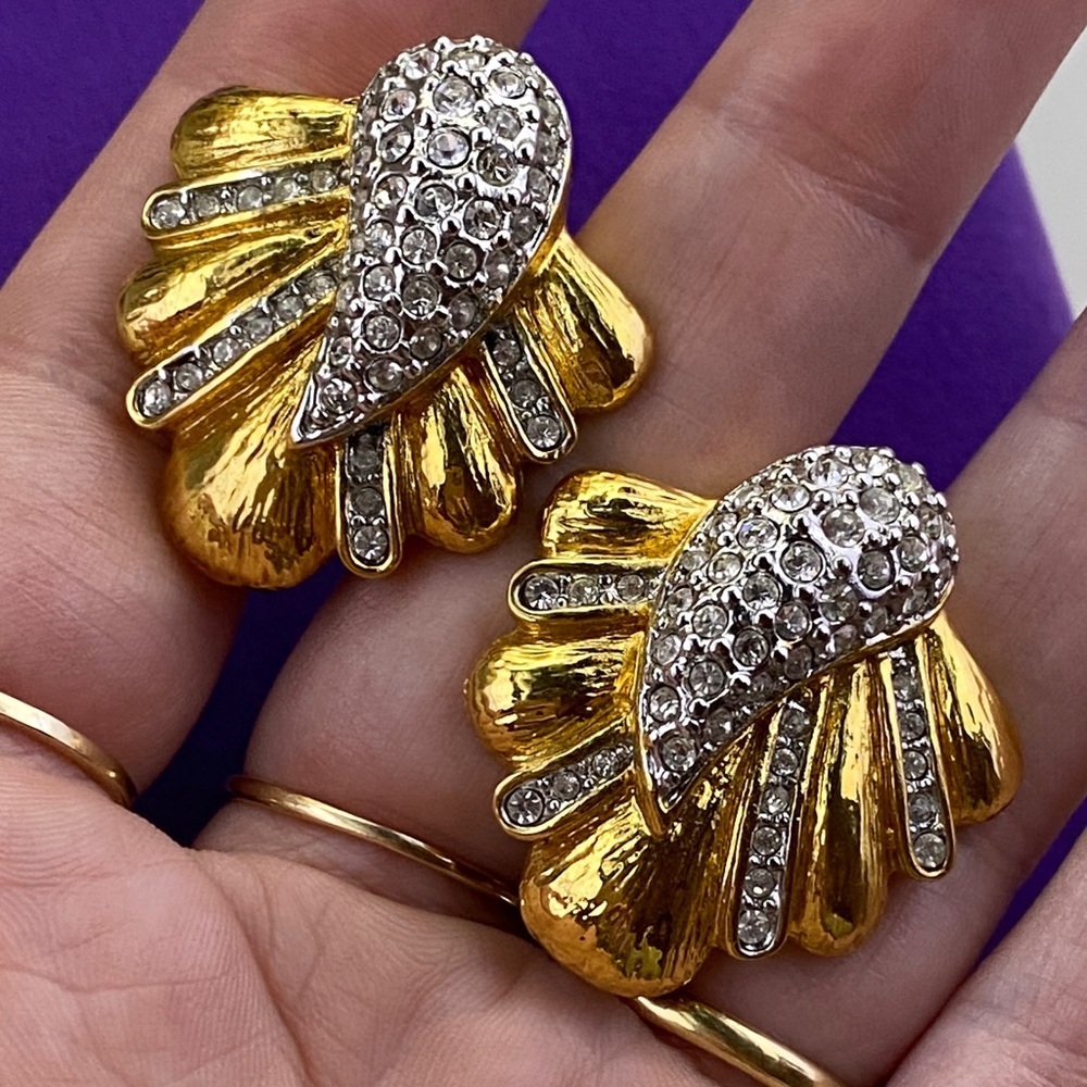 💛 Vintage Butler Gold Plated Fan Crystal Clip On Earrings